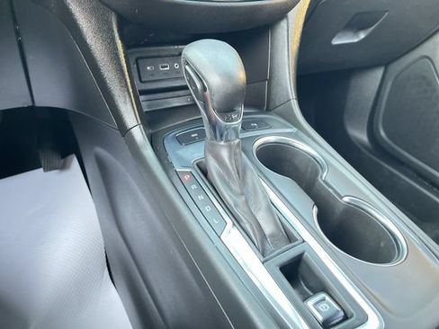 Certified 2023 Chevrolet Equinox LT AWD/4WD image 15