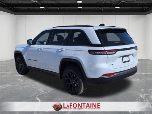New 2026 Jeep Grand Cherokee Altitude AWD/4WD image 3