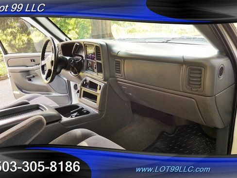 Used 2006 Chevrolet Silverado 2500 LT AWD/4WD image 15