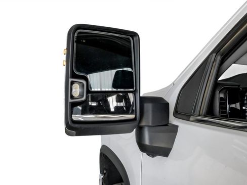 Used 2025 Chevrolet Silverado 2500 LTZ w/ LTZ Convenience Package AWD/4WD image 39
