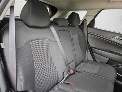 Used 2024 Kia Sportage LX image 19