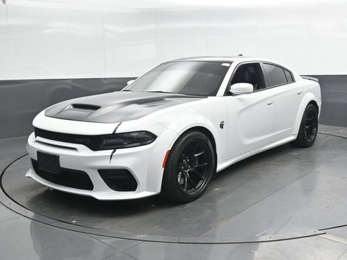 Used 2021 Dodge Charger SRT Hellcat RWD image 8