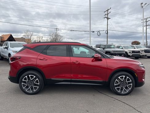 Used 2023 Chevrolet Blazer RS w/ Driver Confidence II Package image 6