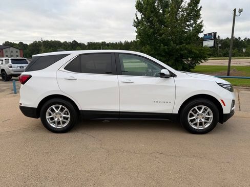 Used 2024 Chevrolet Equinox LT AWD/4WD image 6