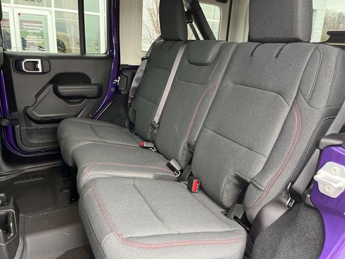 New 2026 Jeep Wrangler Unlimited Rubicon w/ Technology Group image 16