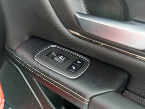 Used 2019 RAM 1500 Sport w/ Level 2 Equipment Group image 8