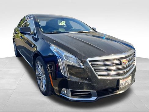 Used 2018 Cadillac XTS Luxury image 1