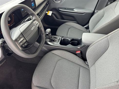 New 2026 Kia K4 LXS image 11