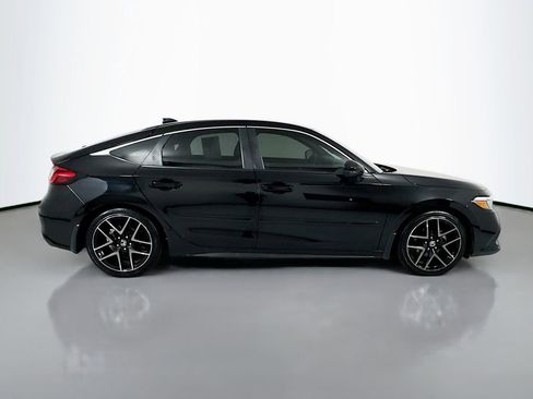 Used 2023 Honda Civic Sport Touring image 7