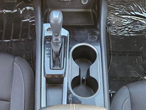 Used 2024 Nissan Altima 2.5 SV image 11