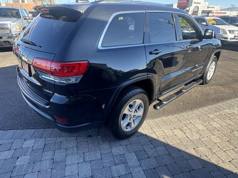 Used 2016 Jeep Grand Cherokee Laredo w/ Quick Order Package 23E image 6