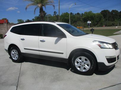 Used 2014 Chevrolet Traverse LS