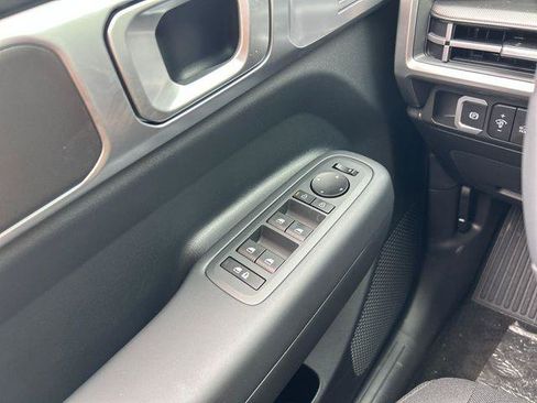 New 2026 Hyundai Santa Fe SE AWD/4WD image 11
