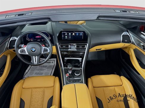 Used 2020 BMW M8 Convertible image 28