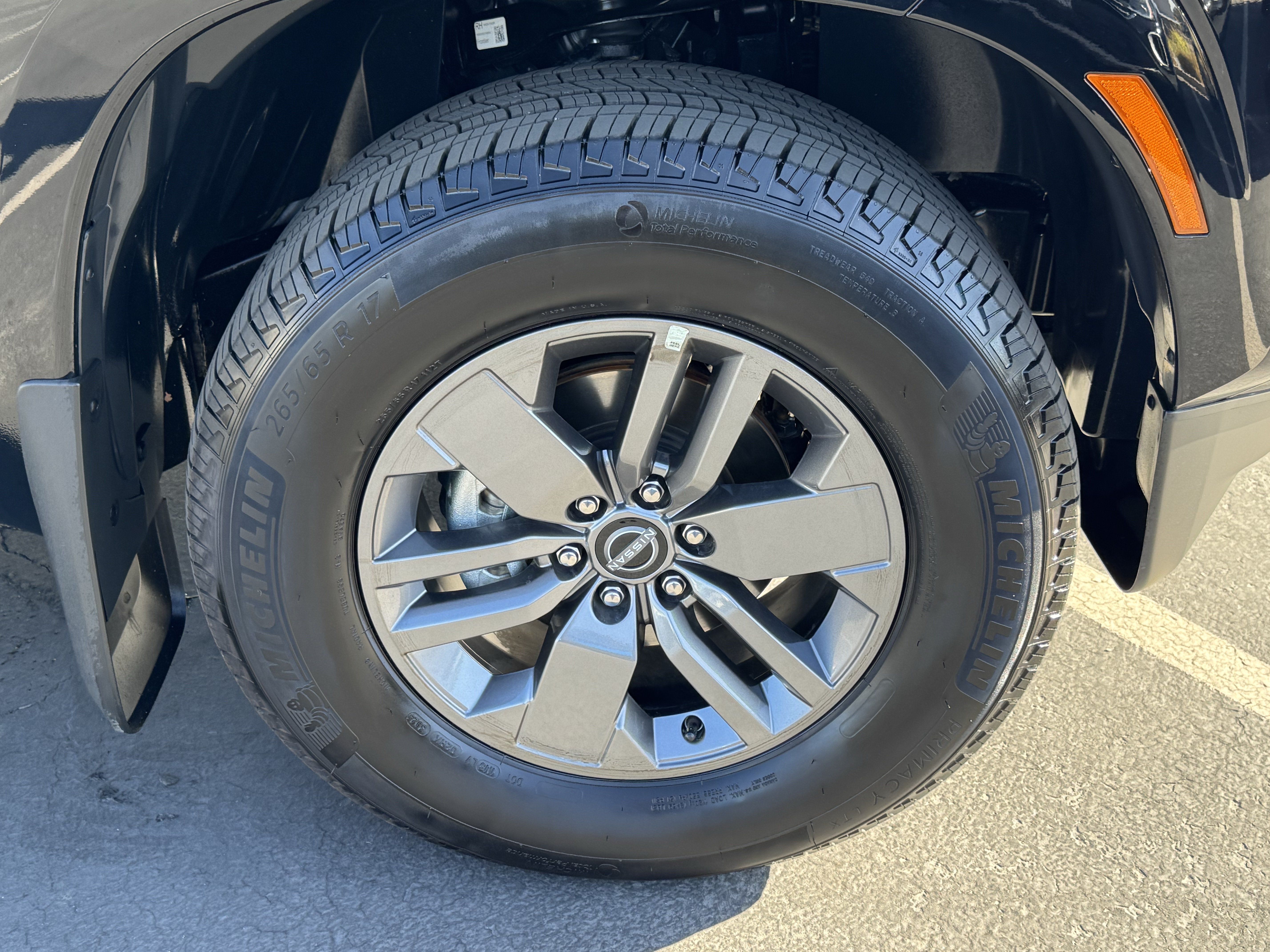 Used 2026 Nissan Frontier SV w/ SV Convenience Package RWD image 10