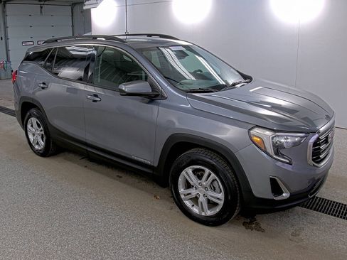 Used 2019 GMC Terrain SLE w/ Driver Convenience Package image 5