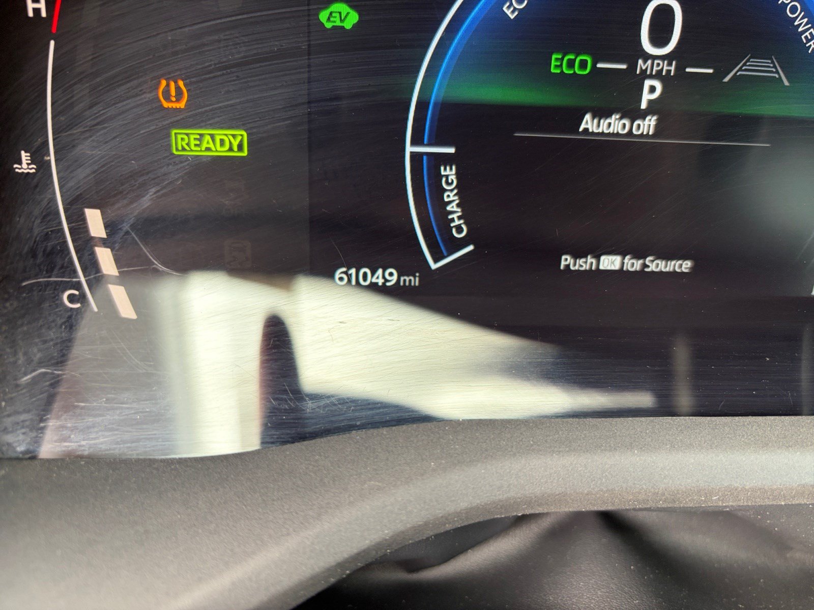 Used 2025 Toyota Camry LE FWD image 17