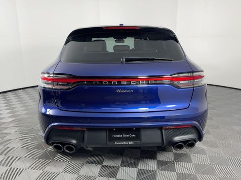Certified 2026 Porsche Macan AWD/4WD image 10