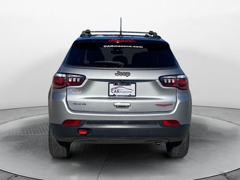 Used 2019 Jeep Compass Trailhawk image 4