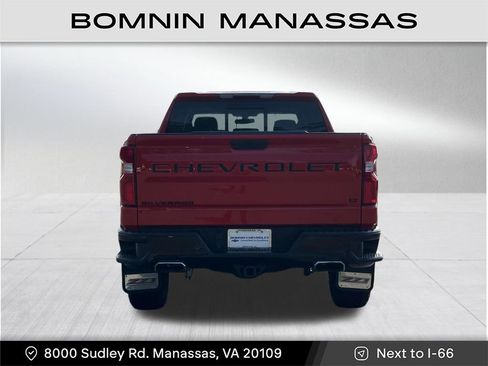 Used 2021 Chevrolet Silverado 1500 LT Trail Boss w/ Convenience Package II image 5