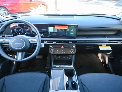 New 2026 Hyundai Tucson Blue SE image 15