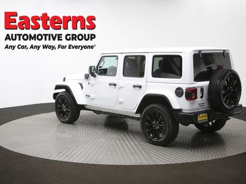 Used 2025 Jeep Wrangler Unlimited Sahara w/ Safety Group AWD/4WD image 65