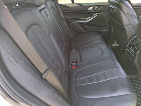 Used 2022 BMW X5 xDrive45e w/ Climate Comfort Package image 14