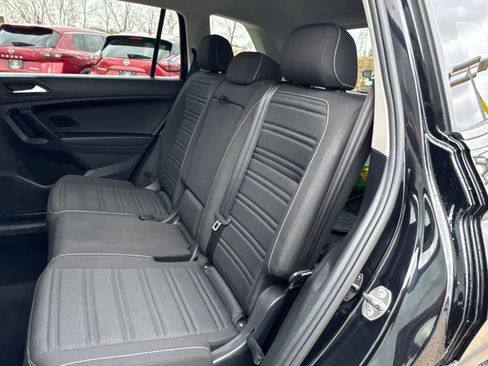 Used 2023 Volkswagen Tiguan S image 12