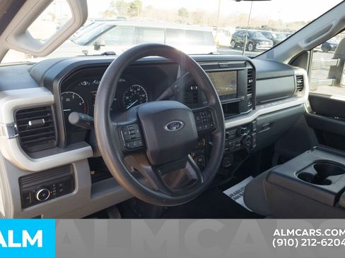 Used 2025 Ford F350 XLT image 14