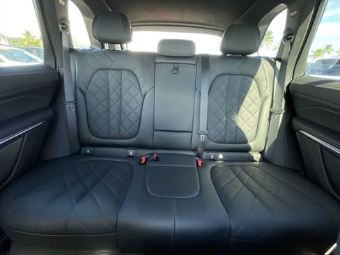 Used 2023 BMW X5 xDrive40i AWD/4WD image 26