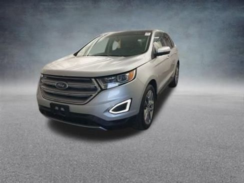 Used 2018 Ford Edge Titanium w/ Equipment Group 301A image 40