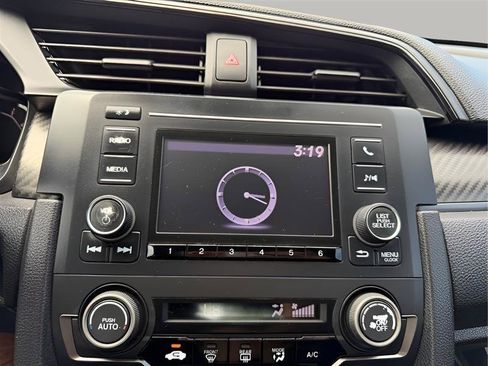 Used 2018 Honda Civic Sport image 36
