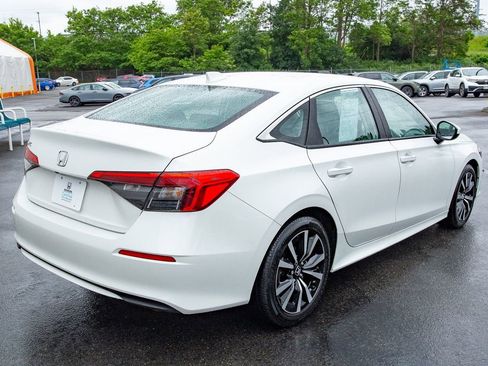 Used 2024 Honda Civic EX image 14