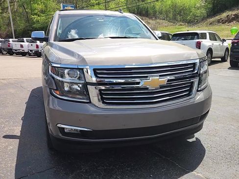 Used 2019 Chevrolet Tahoe Premier image 16