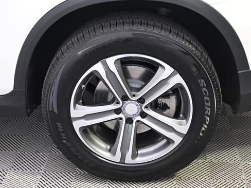 Used 2016 Mercedes-Benz GLC 300 4MATIC image 20