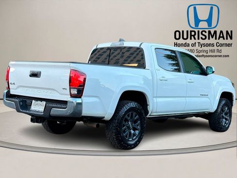 Used 2023 Toyota Tacoma SR5 AWD/4WD image 3