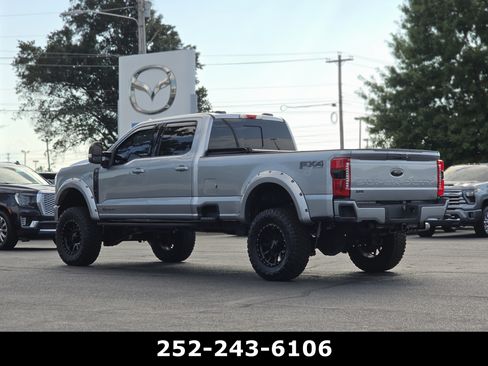 Used 2024 Ford F350 Lariat w/ Lariat Ultimate Package AWD/4WD image 5