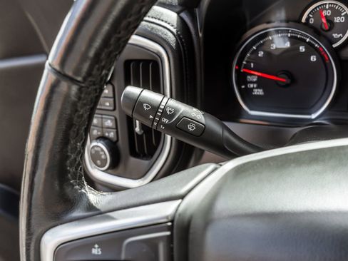 Used 2021 Chevrolet Silverado 1500 LT Trail Boss w/ Convenience Package II image 24