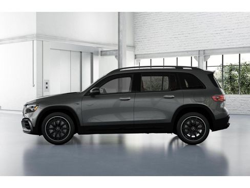 New 2026 Mercedes-Benz GLB 35 AMG 4MATIC image 34