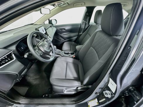 Used 2026 Toyota Corolla LE FWD image 13