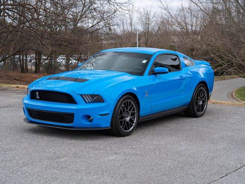 Used 2012 Ford Mustang Shelby GT500 w/ SVT Performance Pkg image 5