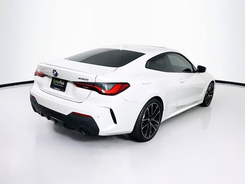 Used 2022 BMW 430i Coupe w/ M Sport Package RWD image 9