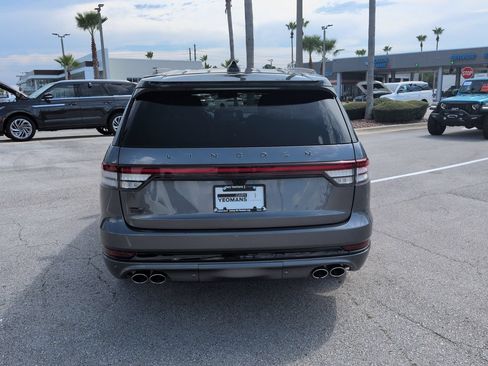 Used 2025 Lincoln Aviator Black Label w/ Black Label Special Edition AWD/4WD image 5