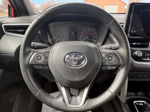 Used 2024 Toyota Corolla Cross SE image 22