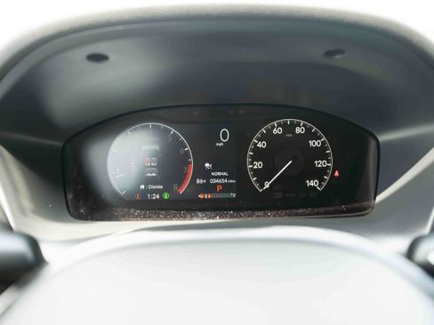 Used 2025 Honda HR-V EX-L image 16