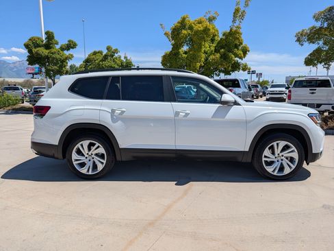 Used 2022 Volkswagen Atlas SE AWD/4WD image 6