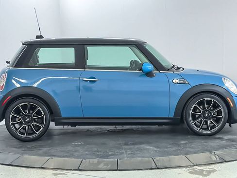 Used 2013 MINI Cooper Hardtop image 8