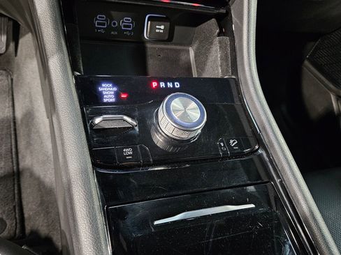 Used 2021 Jeep Grand Cherokee L Overland w/ Luxury Tech Group IV image 34