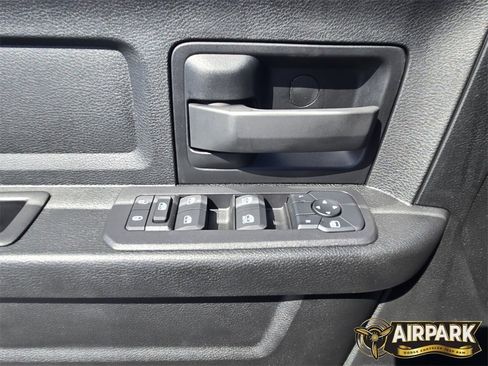 New 2025 RAM 2500 Tradesman image 18