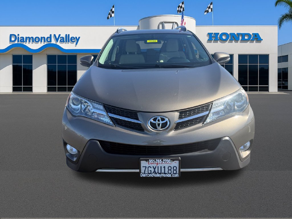 Used 2014 Toyota RAV4 XLE FWD image 2